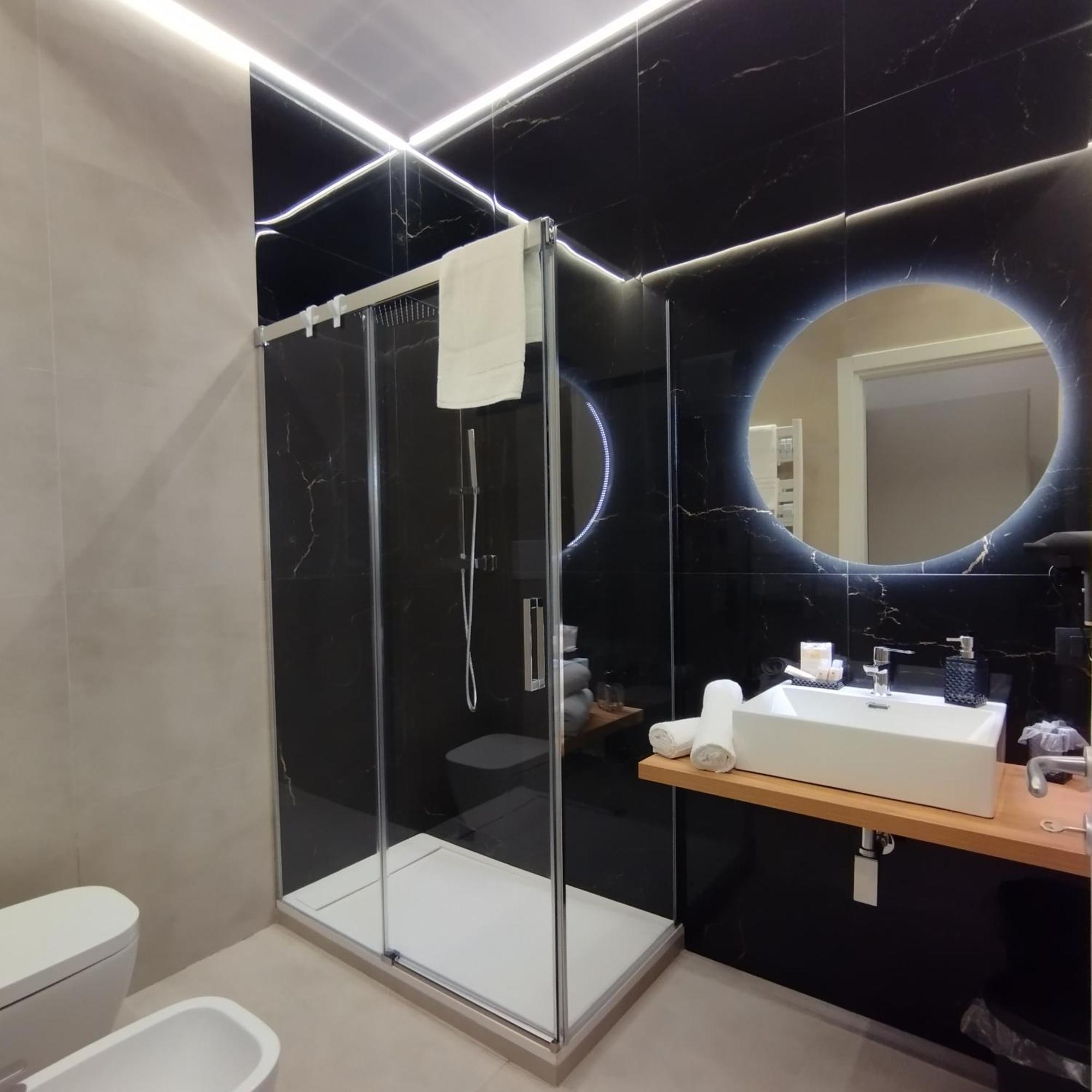 Agatha Modern Elegant Rooms SantʼAgata di Militello Esterno foto